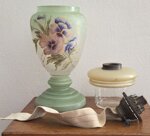 lume-a-petrolio-antico-art-nouveau-1900-vetro-opalino-dipinto-a-mano-viole-del-pensiero-completo