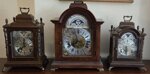 tris-di-orologi-bracket-clock-vintage-con-fasi-lunari-e-suoneria-westminster-movimento-tedesco