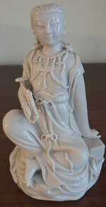 guanyin-porcellana-bianca-blanc-de-chine-dea-della-compassione-statua-dehua-xx-secolo