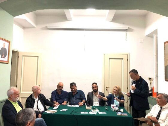 51604896-8d18-4991-9fe9-9c93337183c7 51604896-8d18-4991-9fe9-9c93337183c7