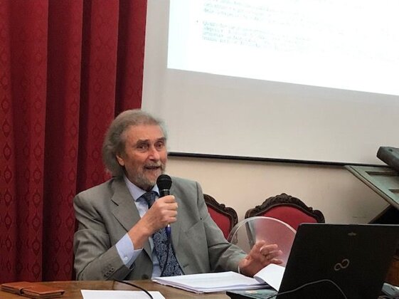 e97ce4f8-1b66-47e7-9fff-619fb255f264 e97ce4f8-1b66-47e7-9fff-619fb255f264