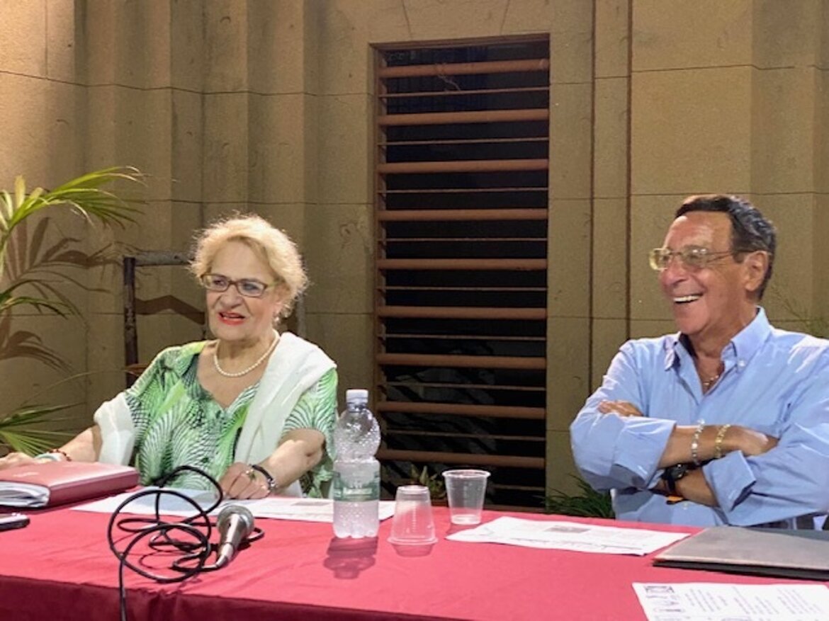 Loreley Rosita Borruto - Giuseppe Caridi Loreley Rosita Borruto - Giuseppe Caridi