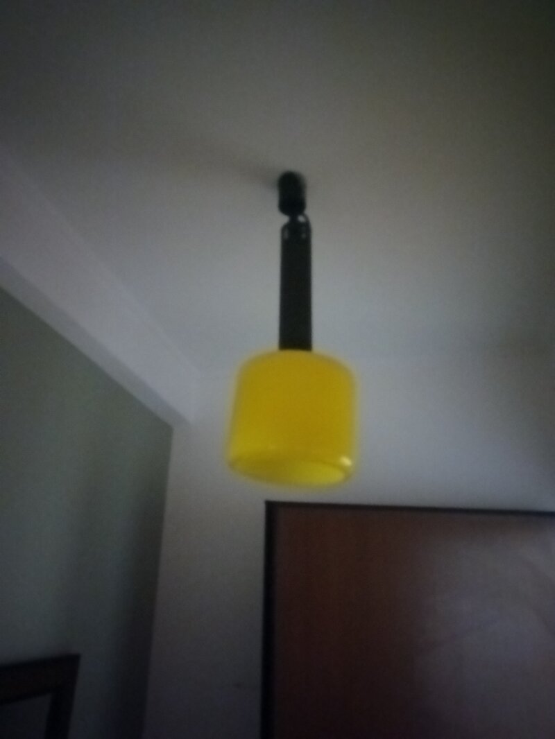 lampadario-giallo