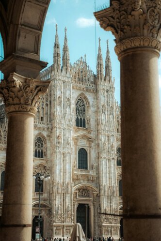 milosz-roman-_uqyk2nc-be-unsplash - copy.jpeg