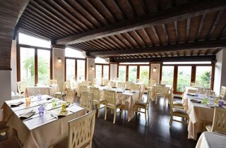 ristorante%207.jpeg ristorante%207.jpeg