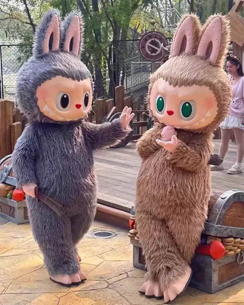 mascotte noleggio Calabria - Cosenza - Reggio Calabria - Rossano - Castrovillari - Cassano Allo ionio - Rende - Catanzaro - Cariati - altomonte