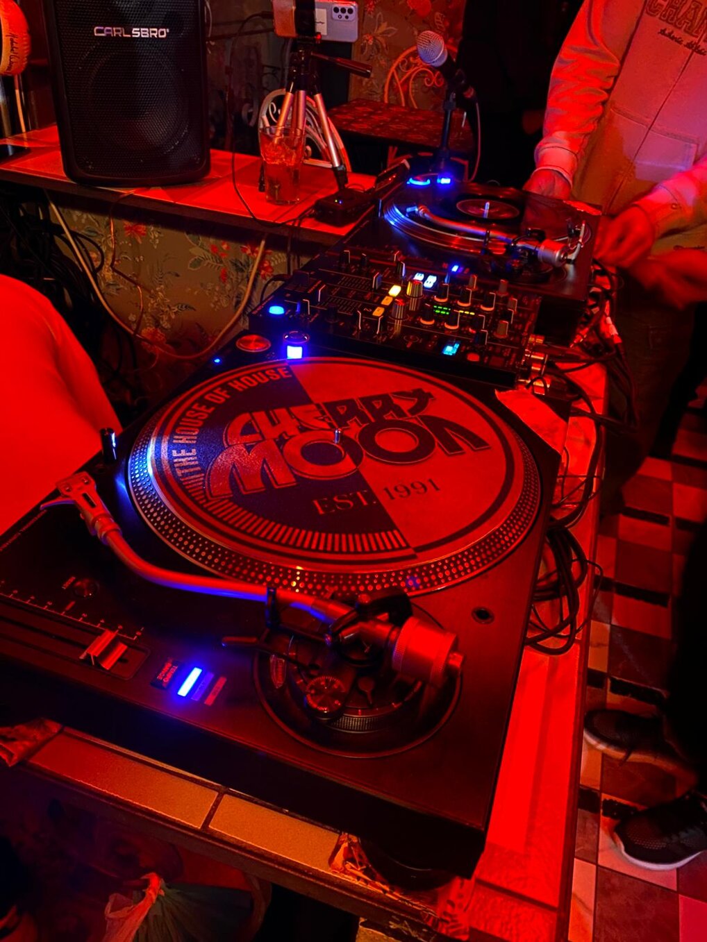 turntables malaga 25gen2025.jpeg turntables malaga 25gen2025.jpeg