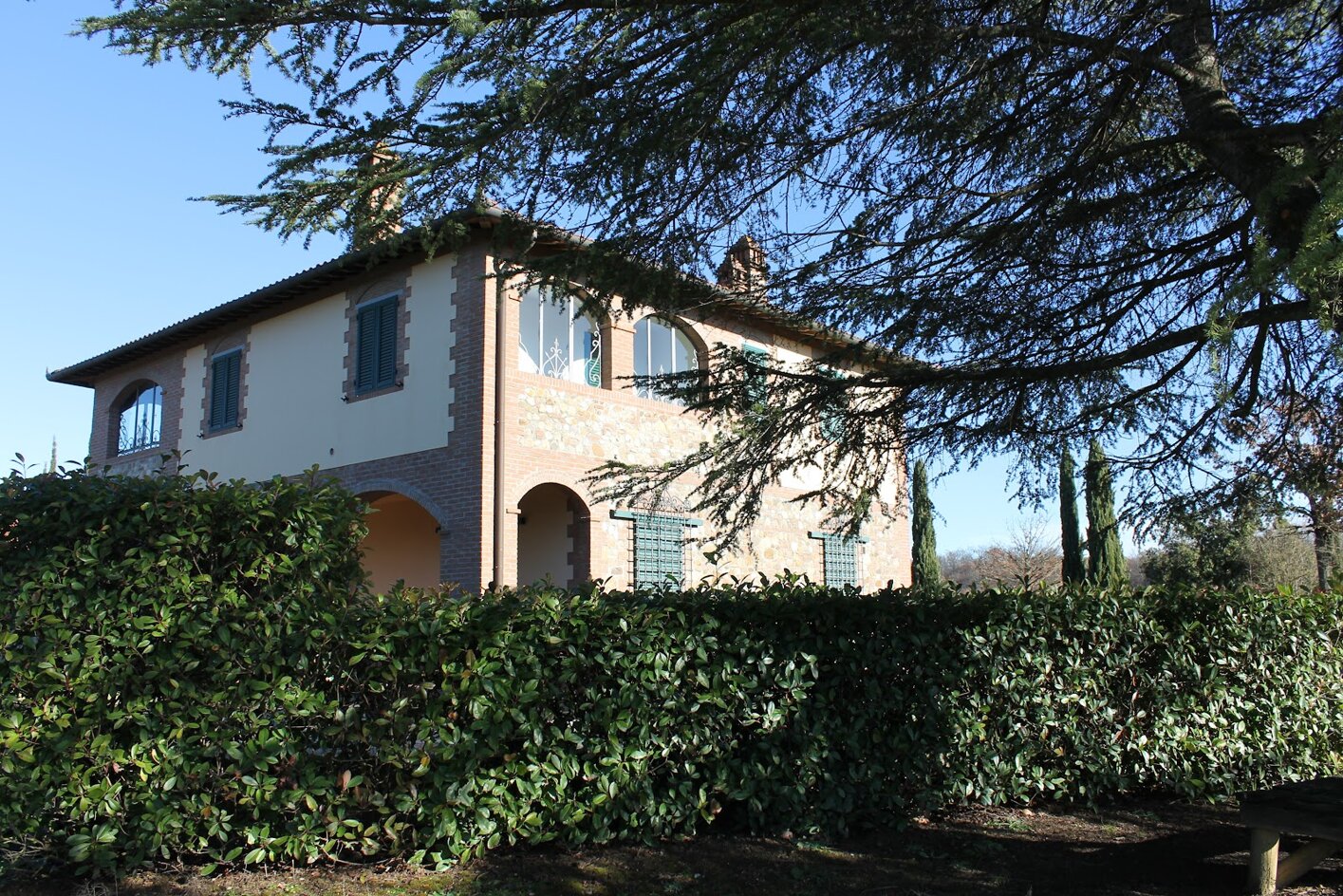 40374_4187443a3890eb34830ecdaed64a9c36f996fa43