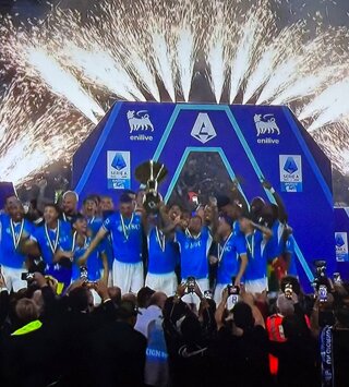 fuochi-artificio-matrimoni-aziende-concerti-fx-napoli.jpg fuochi-artificio-matrimoni-aziende-concerti-fx-napoli.jpg