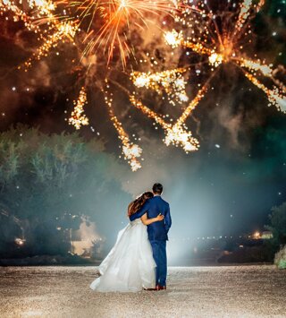 fuochi-artificio-matrimoni-aziende-concerti-fx-napoli.jpg fuochi-artificio-matrimoni-aziende-concerti-fx-napoli.jpg
