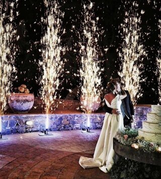 fuochi-artificio-matrimoni-aziende-concerti-fx-napoli.jpg fuochi-artificio-matrimoni-aziende-concerti-fx-napoli.jpg