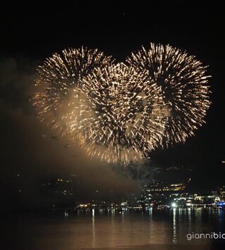 fuochi-artificio-matrimonio-napoli.jpg