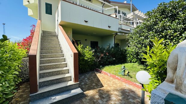 Appartamento in vendita a pochi passi dal mare