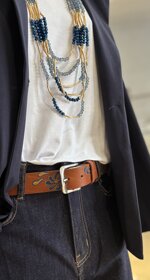 cintura-in-cuoio-marrone-decorazione-bluocra