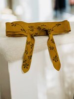 cintura-fascia-in-pelle-scamosciata-decorazione-floreale