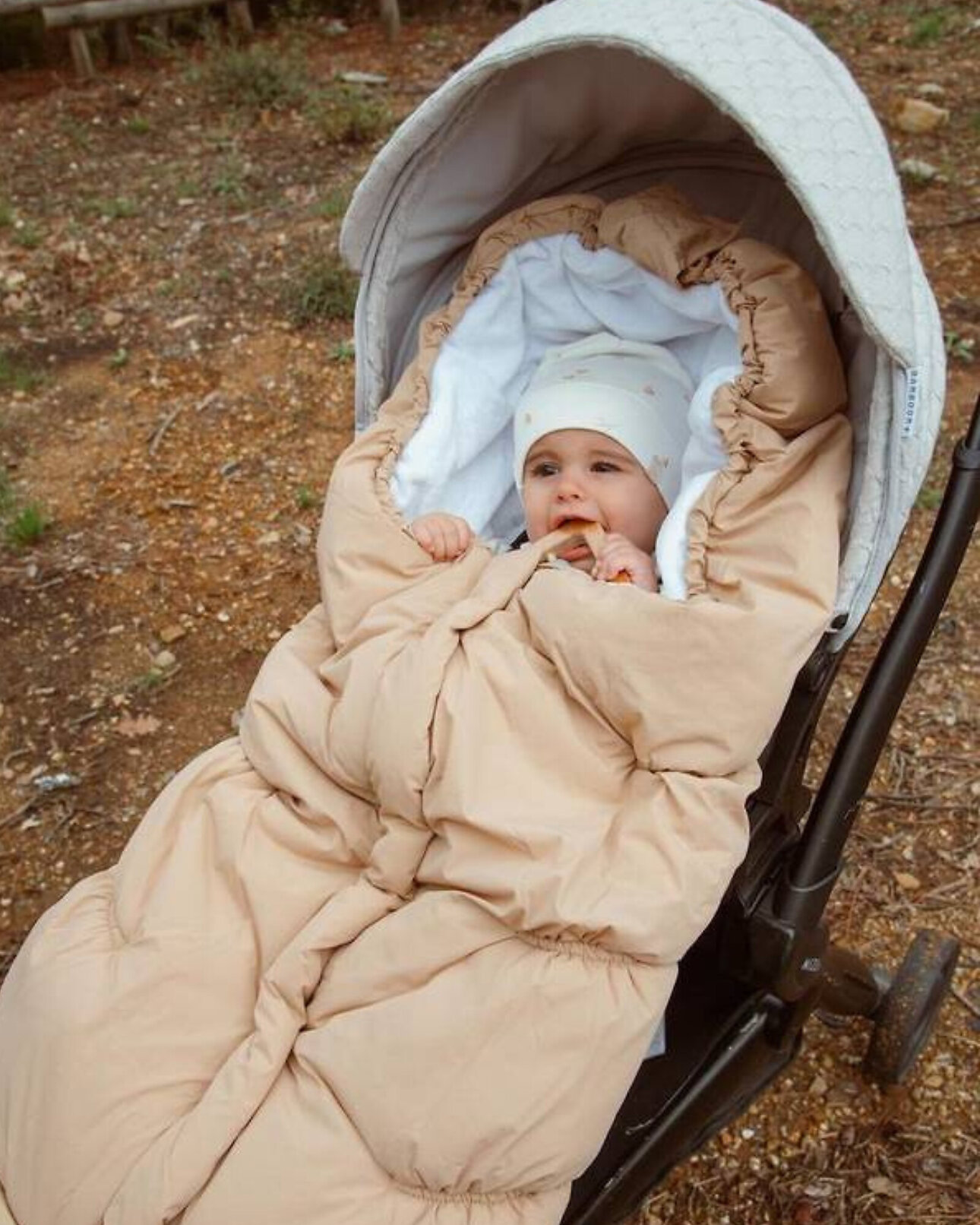 bamboom-sacco-invernale-per-passeggino-igloo-bimbo-cammello-tog-4-5-interno-in-bambù-naturale-sacchi-passeggino_563486_zoom.jpeg