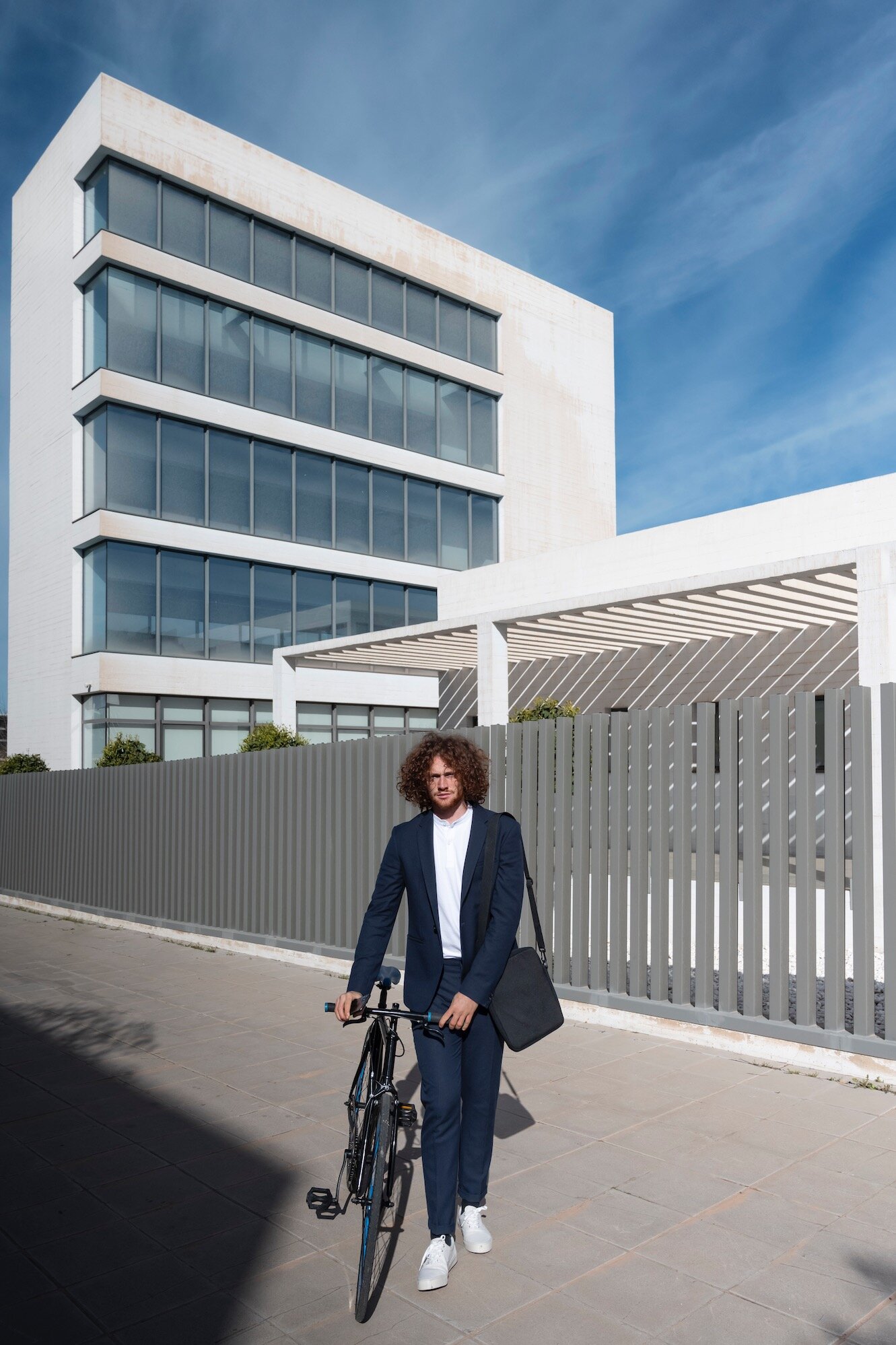 The Bear Grylls Meme by Cobraz.