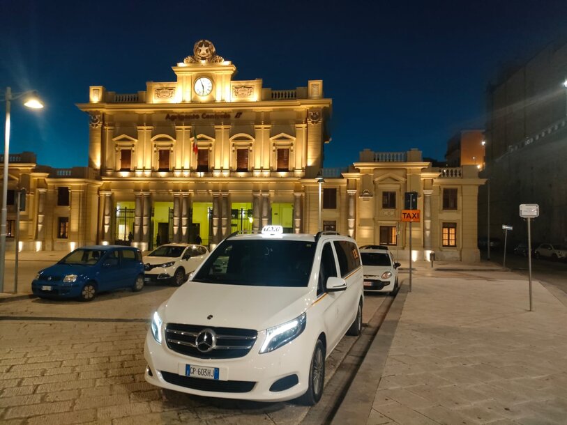 40580_c5933982a1009337b1a0c4ce6bdb77ce930f0559