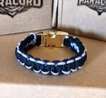 bracciale-paracord-550-artigianale-nero-panna-con-fibbia-gold