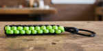 portachiavi-paracord-550-artigianale-nero-neon-stile-scooby-doo