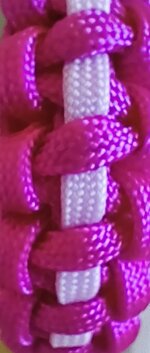 bracciale-paracord-550-fucsia-artigianale-con-chiusura-metallica