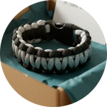 braccialetto-paracord-550-fatto-a-mano-nero-argento