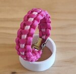 bracciale-paracord-550-fucsia-artigianale-con-chiusura-metallica
