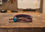 bracciale-paracord-550-artigianale-bordeaux-e-turchese