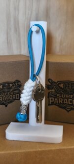 portachiavi-wave-twist-design-unico-blu-bianco