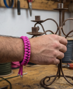 bracciale-survival-bracer-neon-pulse