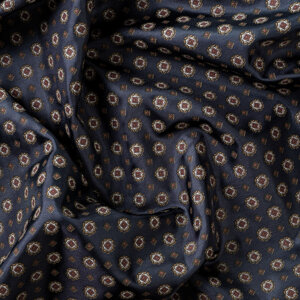 viscose-lining-geometric-medallion-print