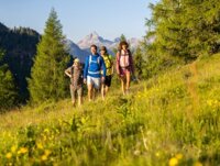 25-flachau-sommer-wandern-berge-19-370x280.jpeg