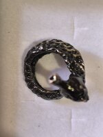 anello-ippocampo-dionisia-brunito-nero
