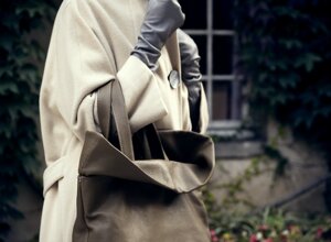 shaharazad tortora su ponte indossata.jpeg shaharazad tortora su ponte indossata.jpeg