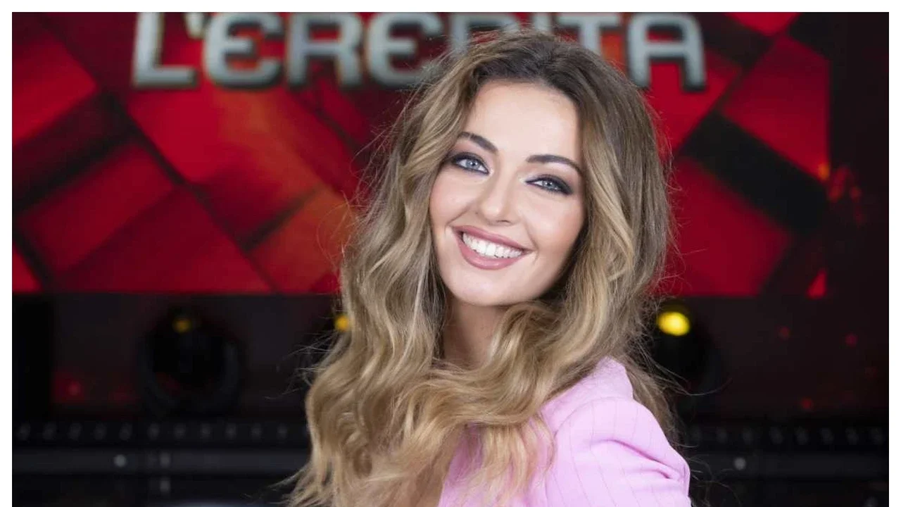 Greta Zuccarello, chi è la (presunta) nuova fiamma di Nikita Perotti: Victoria's Secret, il matrimonio saltato con Dotto, Isola dei Famosi e L'Eredità Greta Zuccarello, chi è la (presunta) nuova fiamma di Nikita Perotti: Victoria's Secret, il matrimonio saltato con Dotto, Isola dei Famosi e L'Eredità