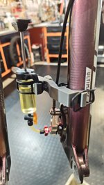brake-bleed-syringe-holder