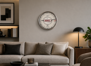 orologio ex bilancia berkel in soggiorno moderno orologio ex bilancia berkel in soggiorno moderno
