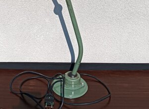 base lampada verde salvia vintage anni '50/60 remade in franciacorta base lampada verde salvia vintage anni '50/60 remade in franciacorta