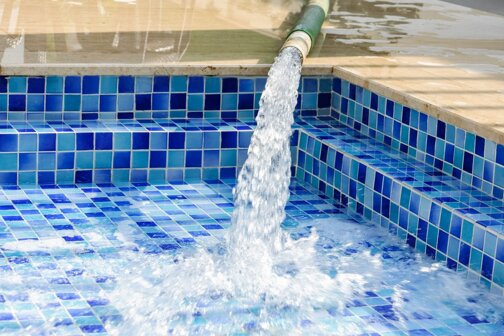 riempimento-piscine-1024x684.jpeg