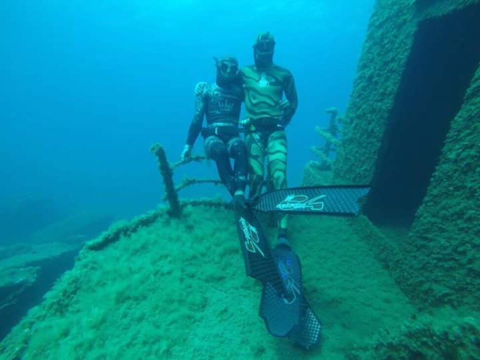 Apnea relitto subacqueo mute shardana sub liscio/spaccato Apnea relitto subacqueo mute shardana sub liscio/spaccato