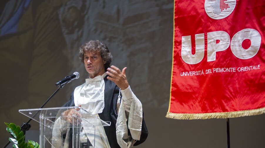 alberto angela.jpeg alberto angela.jpeg