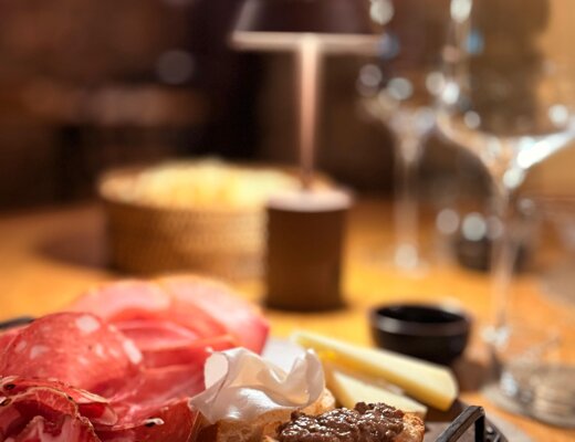 Tagliere di salumi del Grigio e selezione di formaggi