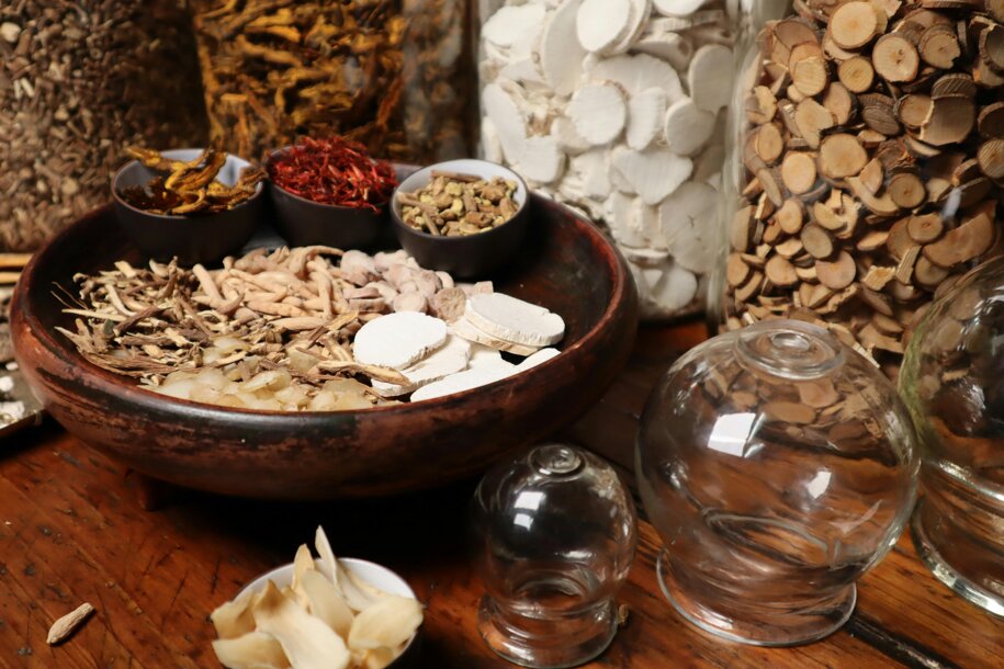 pexels-chinese-medicine-podcast-podcast-1290426-12809556.jpeg pexels-chinese-medicine-podcast-podcast-1290426-12809556.jpeg