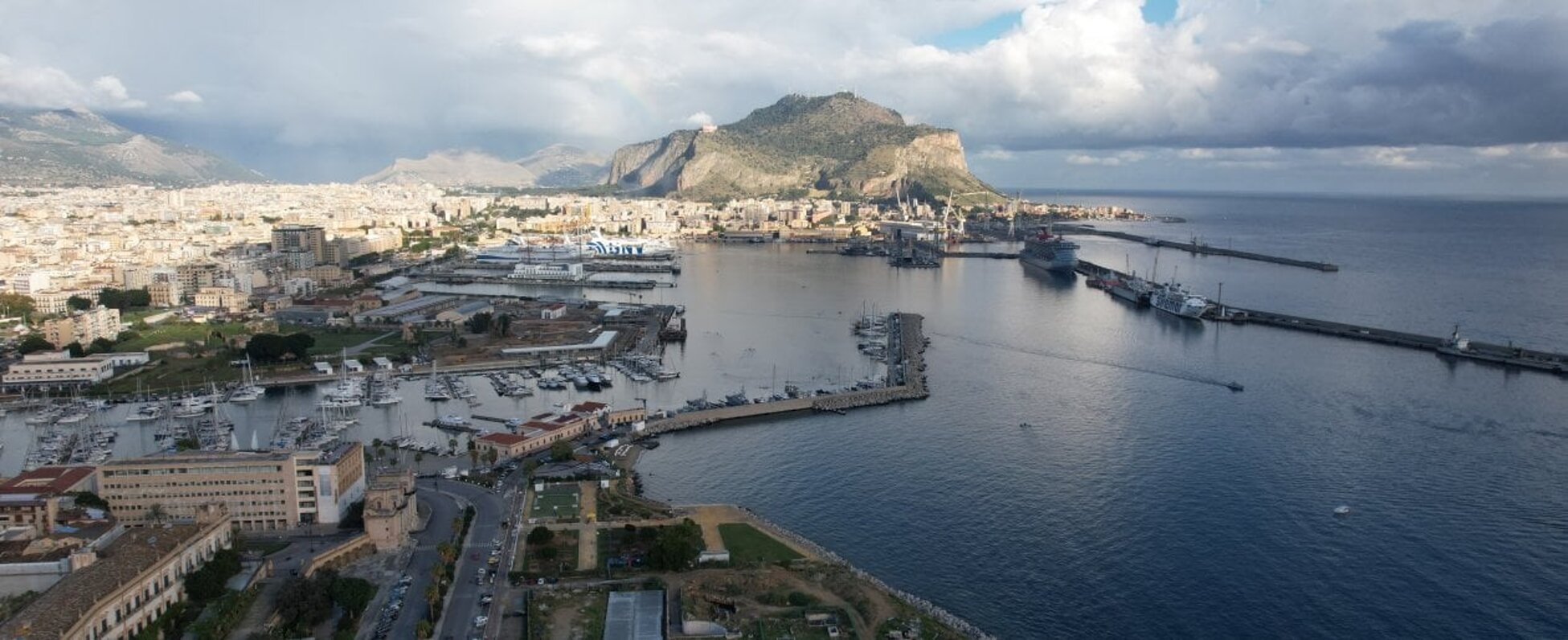porto palermo.jpeg porto palermo.jpeg