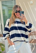 maglia-a-righe-con-maniche-a-sbuffo