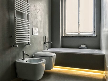 Realizzazione su misura di bagno in Kerlite