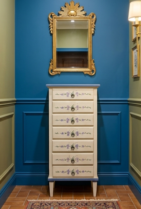 cassettiera decorata