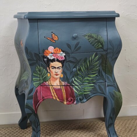 consolle-%20decorata-shabby.jpeg