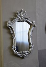 specchiera-sagomata-argentata-in-stile-francese