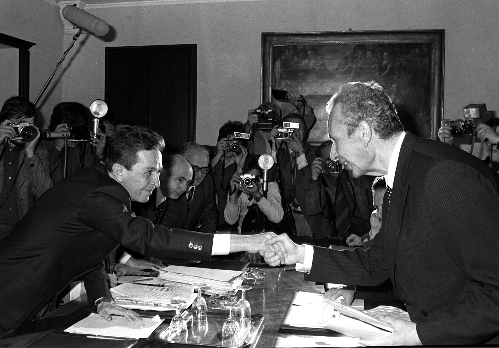enrico_berlinguer_e_aldo_moro_(roma,_1977).jpeg
